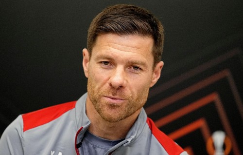 Leverkusen dhookollai, Alonso Real aa havaaluvanee 