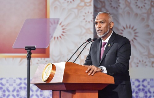 Hashigandu haamakohgen kuraa kamakun libeyne hageegee reethi nameh neiy: Raees