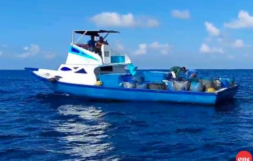 Dhoanyeh gai kandah kuni elhee Huraa Council inn, bunee dhenves ekan kureven othee egothah kamah!