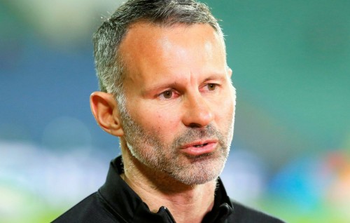 Geveshi aniyaage massalaeh thereygai huri Giggs, Wales coach kan rasmeekoh dhookollaifi