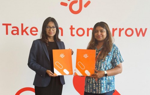 Anhenunnah haasa Maldives ge travel conference ge digital partner akah Dhiraagu