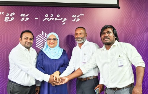 Male ge mayor ge magaama vaadhakurahvan Azima, EC ah form hushahalhuvaifi