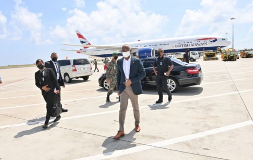 President departs to the UAE on official visit