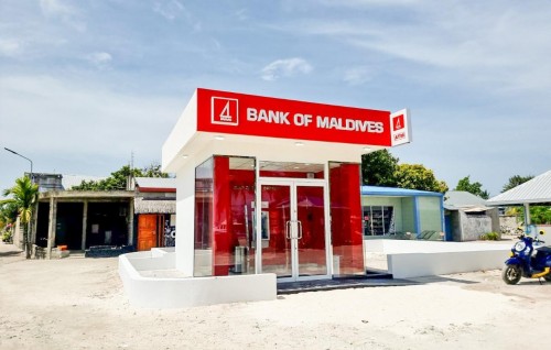 BML in L. Maamendhoogai Self Service Banking ATM eh gaaim koffi
