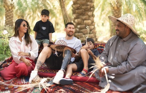 Huhdhanethi Saudi ah dhiyumun PSG in Messi suspend koffi