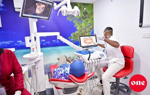 Mediflex Dental: Raajjeyge furathama Dental Laboratory aa eku dhathuge enme fenvaru rangalhu faruvaa enme avahah!