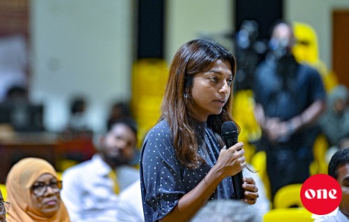 Eva, Fayyaz ah: Mihaaru thiya ulhuvvanee MDP gaumee majlis gaives bass nubunevey goiy hadhan!
