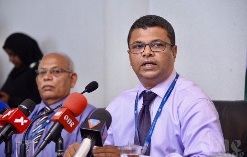 MPL: Bus services differ in Male' and Addu - School buses in Addu require fees