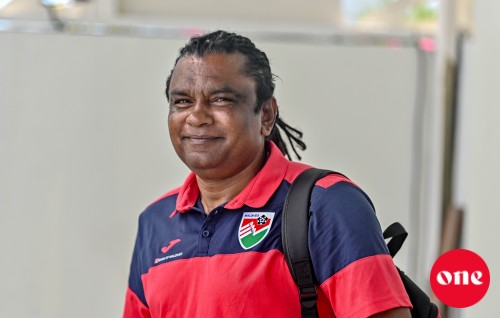Kuriyah oiy 2 match ahves raajjeyge coach akah Suzain 