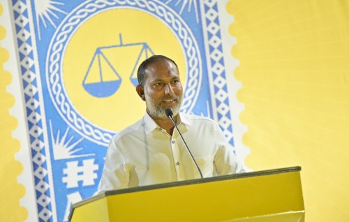 Idhikolhuge fithuna thakuge sababun Raees Solih ah vote ithuru vaane: Imran