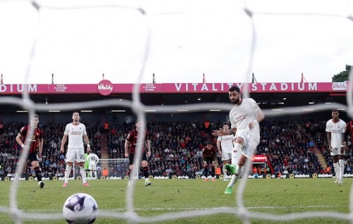 Fernandes ge 2 goal in Bournemouth kairin United ah point eh