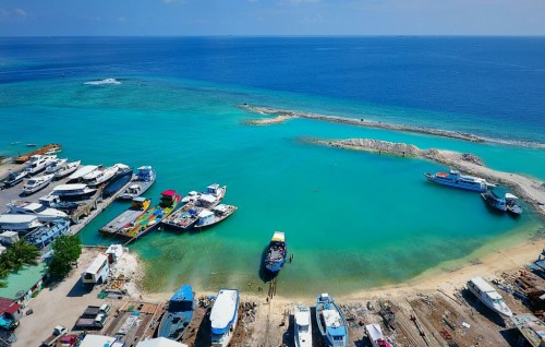 Dead body found at sea near Thilafushi