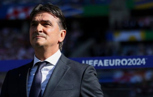 Dalic ge malaamaiyy England ah: ''58 aharu therey hoadhunee emme rihi medal eh''