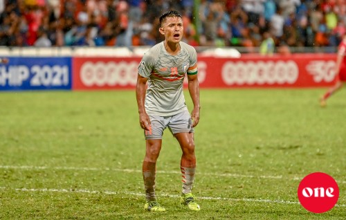 Umurun 37 aharugai SAFF thashi kihili jahaalaigen dhiya Chhetri ge career in nagan jehey filaavalhu thah