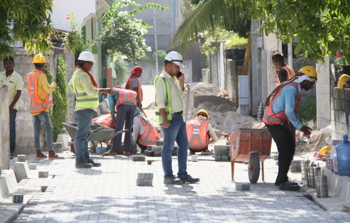 Addu city ge mashroouthah avaskuran e'city gai dhuvaskolhaku madukuran nimmaifin: Aslam