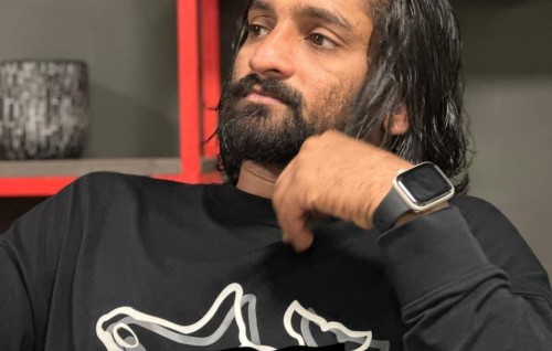 Race car accident: Ikram ge bandhah 30 dhuvas