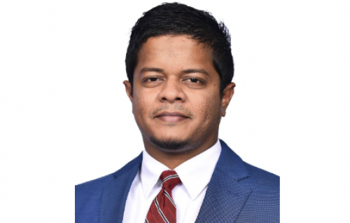 Raees office ge communications ge secretary akah Hisaan
