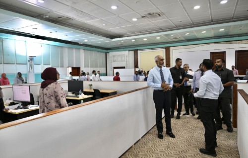 Dhaaimee halleh libendhen 3 ministry ge hidhumaiy dheynee sarukaaruge imaaraatheh gai: Raees