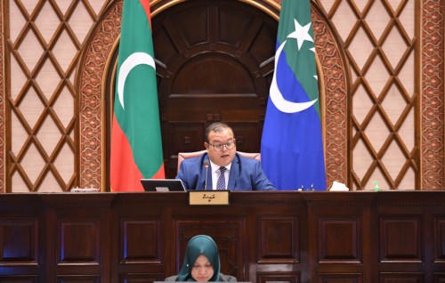ICT committee ufahdhai, dhauru nimeythanun aa Majilis feshey gothah gavaaidhu badhalu kuran hushahalhaifi
