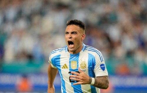 Lautaro Maradona aa evvaru koffi, Brazil evvaru