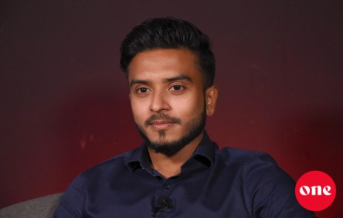 Doctor Minah Faiz: Insaanee khidhumathaai dhathurukurumuge shaugun furifaivaa zuvaan doctor