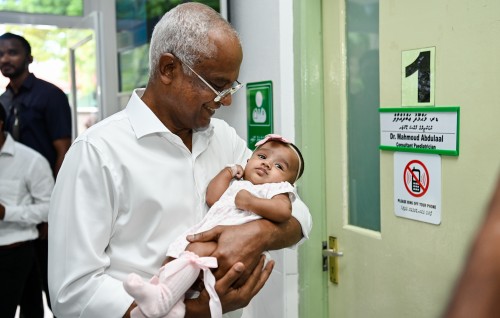 PHOTO: Raees F. Atoll ah vadaigathun, furathama manzil akah Nilandhoo