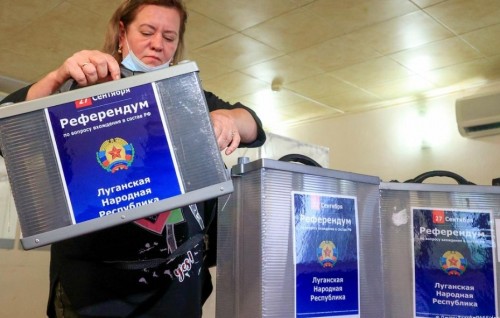 Adhuge dhuniye: Russia ge ninmumuge sababun hanguraamaige baavaiy eheragen badhaluvanee eve.