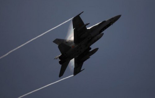 America ge F-16 Fighter jet eh dhekunu Korea sarahahddhuge moodhah vehttehijje
