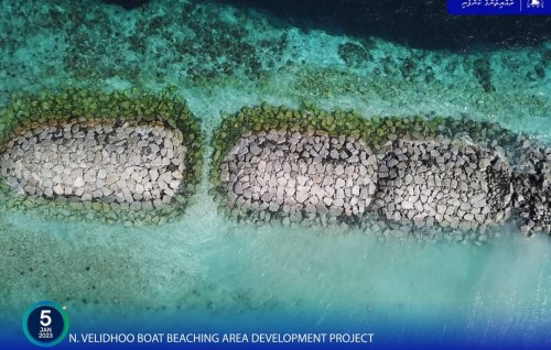 Velidhoo dhoani ehelaa sarahadhu hedhumuge mashroouge dhashun revetment jehumuge bodubaeh nimijje