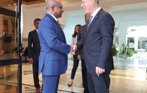 Morocco sarukaarun Raajje ah dhemun ai scholarship ge adhahu 20 ah ithuru kohffi