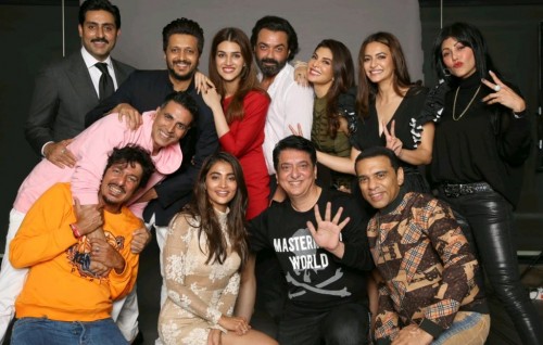 Franchise ah 14 aharu furun faahaga kurumuge gothun ‘Housefull 5’ team ge haassa lavaeh