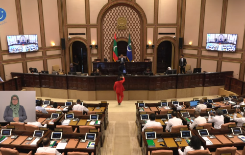 Jalsaa feshumaaeku halheyllavan feshumun,Jaabiruge nan ivvai jalsaain beyru koffi