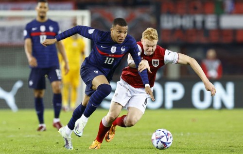 France ah anekkaaves point eh, 3 match in molheh nuhoadhi maayoos kan