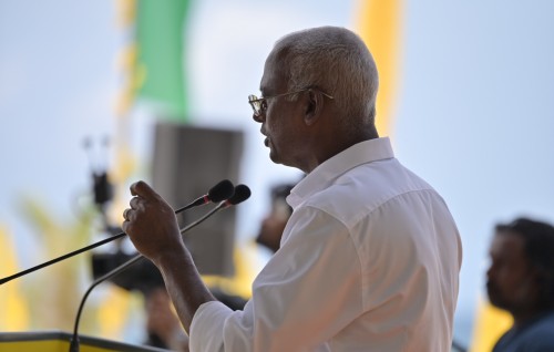 Hahdhun nettey varah faadu kiyas alhaeh nulaanan, Amaazakee vaudhu thah fuhdhun: Raees