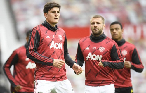 Maguire ge dhifaaugai Luke Shaw!
