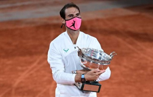 Clay court ge rasgefaanu Nadal, 20 vana thattaa eku Federer aa hamakoffi
