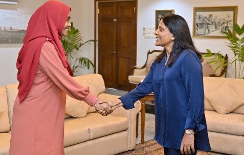 Photo: Madam Fazna aai Saajidha bahdhalu kurevvun
