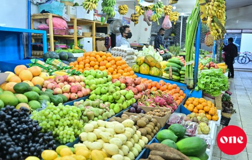 Anhenun hingaa market thah tharaggee kuran roadhaige kurin havaalu kuranee