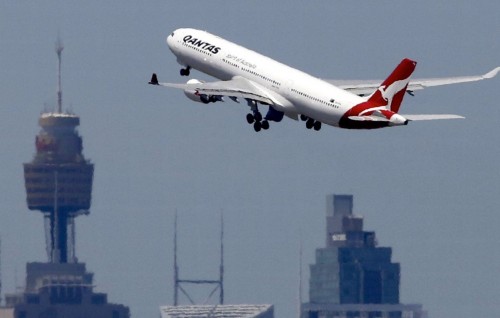 Qantas ge haassa flight, ''Flight to nowhere'' ge hurihaa ticket eh 10 minute therey husvehjje