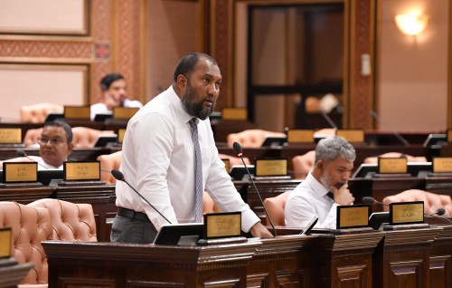 Vape inn 200, percent cigarette in 50 percent duty bodu kurumuge bill mulhi majileehuge committee ah