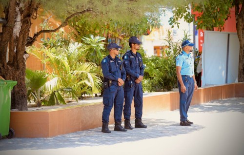 Gang kuhthah ithuruvaathee salaamathee fiyavalhutha varugadha kohfi