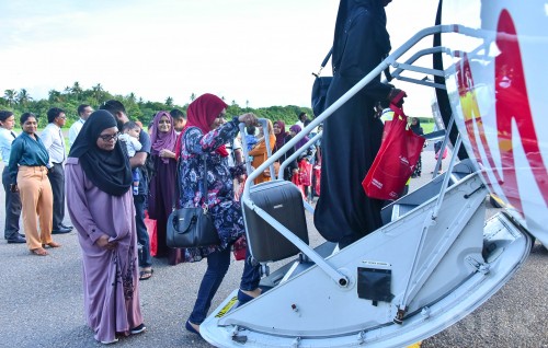 Island Aviation aa eku JV eh hadhan mashvaraa kuranee medhu irumatheege kunfunithakaa eku: Raees