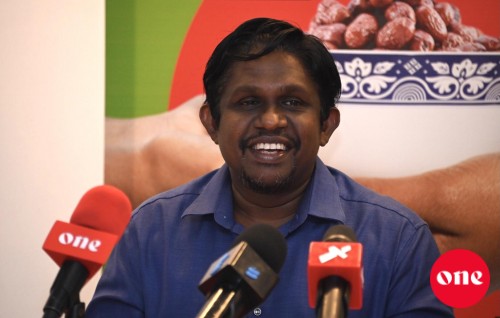 Konme dhuvahaku data aavagendhaa Ooredoo ge Aaachaa Postpaid plan thakaaeku mulhi mahah 60 GB enme 600 rufiyaa ah