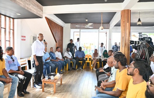 ''Jazeera Raajje'' siyaasathaa dhekolhu hadhanee ehen magusadheh gai kamah vedhaane: Raees