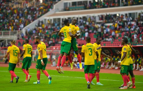 Host Cameroon ah 1 vana, Burkina Faso ah 2 vana