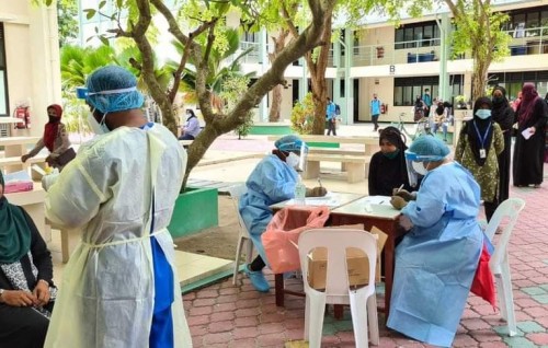 Eydhafushin 121 meehaku, Hinmafushin 49 meehaku Covid ah positive