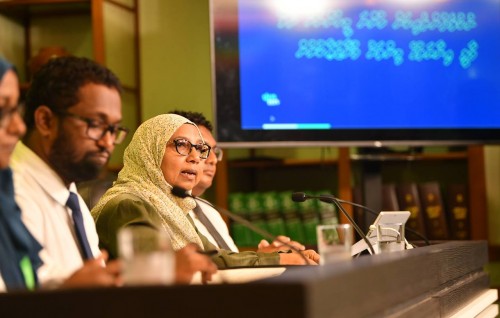 Ehene meehehge ehee aa nulai noolhevey nukulhedhuntherikan hunna meehunnah 1,000 rufiyaage ithuru allowance  eh!