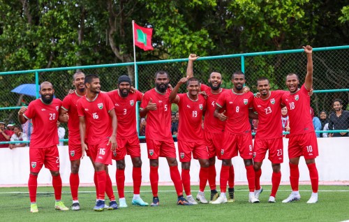 L. Gan gai kulhevunu thaareehee ekuveri kamuge match gai Raajje in Pakistan balikoffi