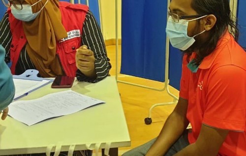 Dhiraagu ge muvazzafunnah vaccine dheyn fashaifi