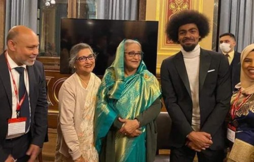 Bangladesh gaumee team thamseelukurevun vegen dhanee fahurakah: Hamza Choudhry